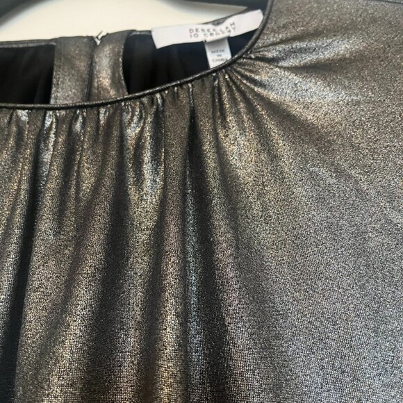 DEREK LAM - 10 CROSBY - BRAND NEW SILVER METALLIC TOP WITH LABELS - Picture 2 of 5